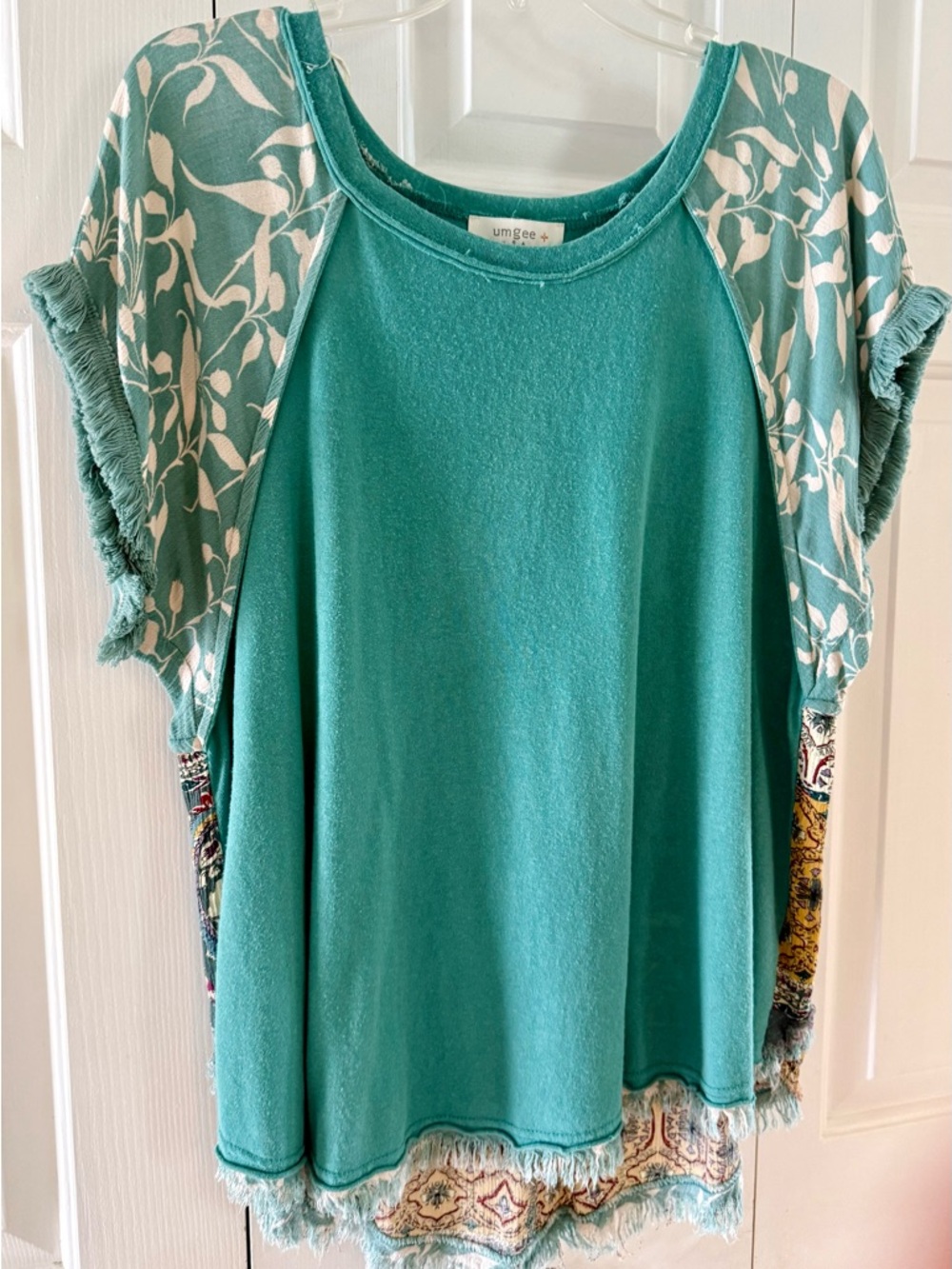 Umgee Teal Raglan Sleeve Fringe-Hem Shirt with Printed Side Panels